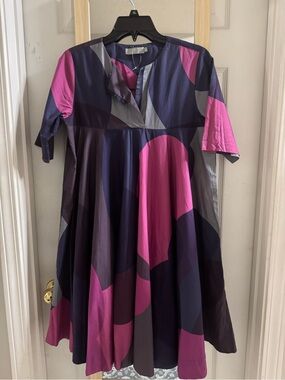 Women's Casual Swing Dress in Pink and Navy Geometric Print NWOT